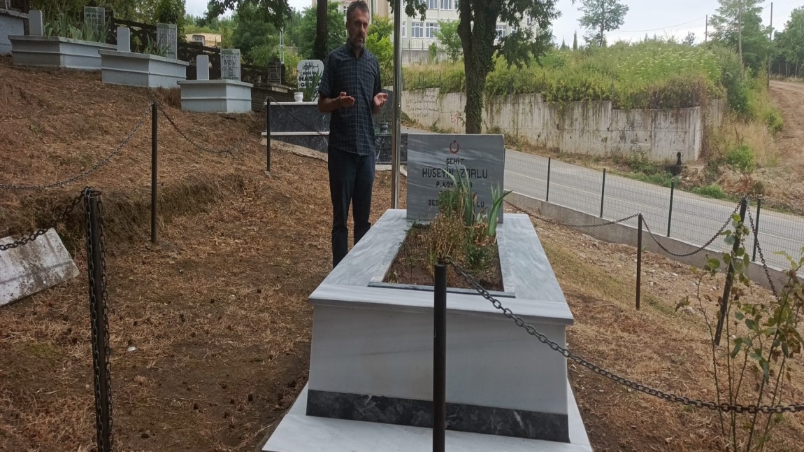 15 TEMMUZ ZAFERİN ADI TÜRKİYE: AZİZ ŞEHİDİMİZ HÜSEYİN ZORLU KABRİ BAŞINDA ANILDI